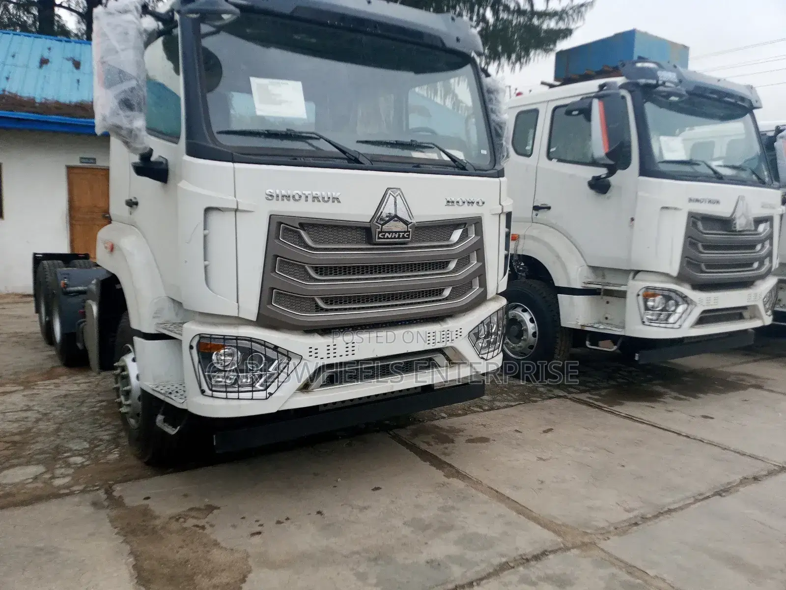 Brand New Howo Trailer Head Truck