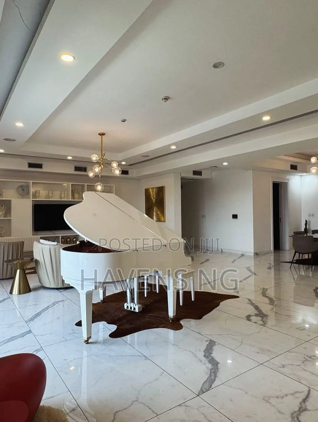 Luxurious 3-Bedroom Apartment With Bq