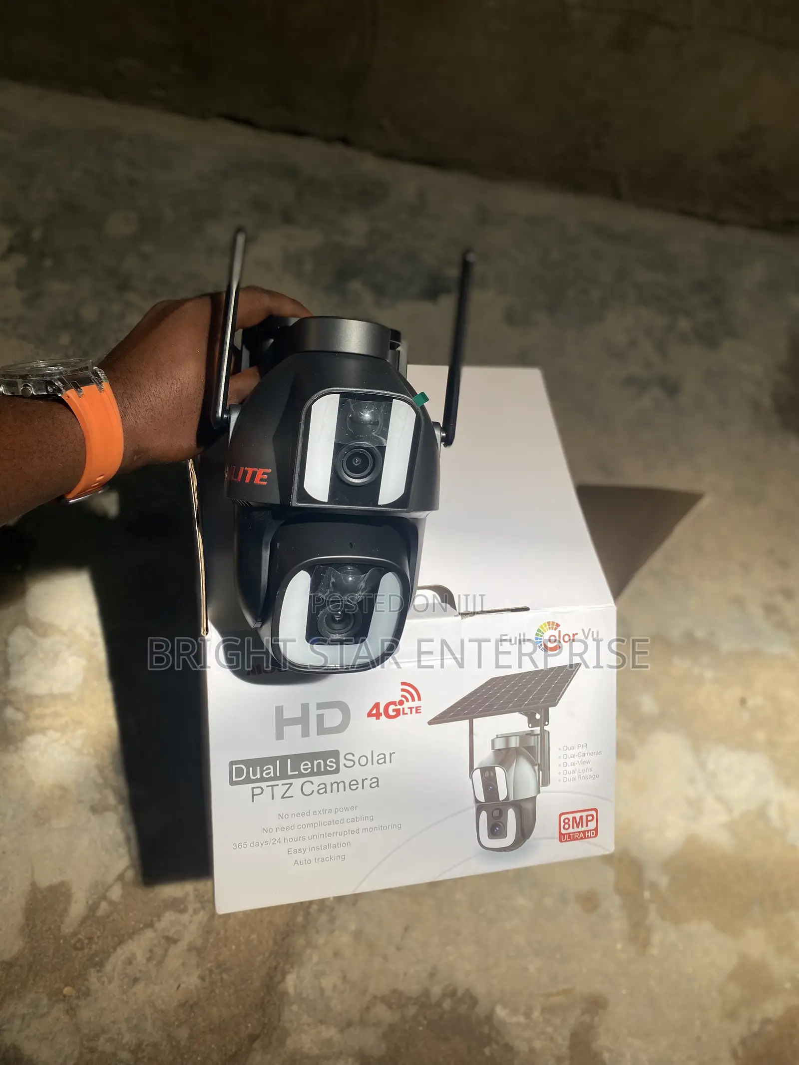 Hd CCTV Solar Camera With Light and Voice and Color