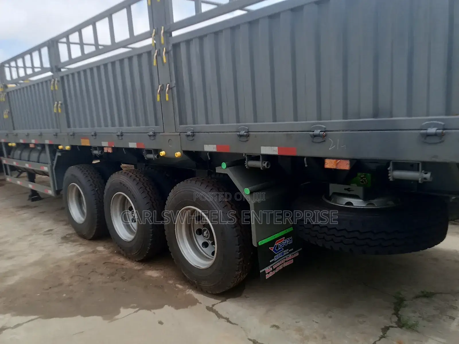 Brand New 40ft 12tyres Howo Trailer Bucket.