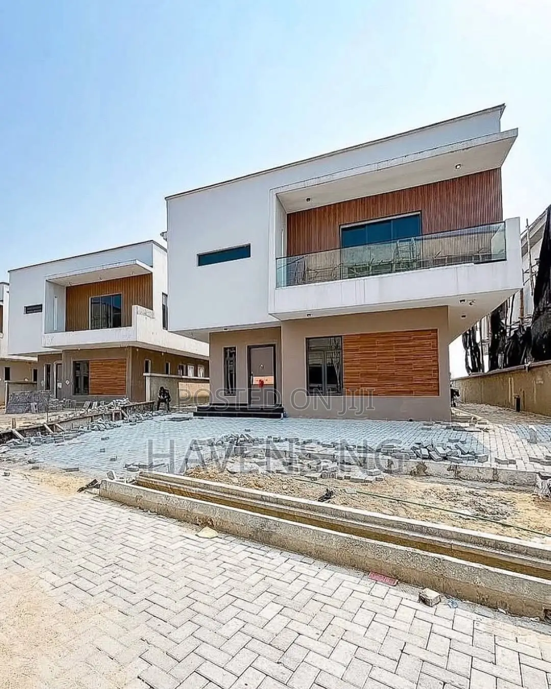 Furnished 5bdrm Duplex in Lekki Phase 1 for sale