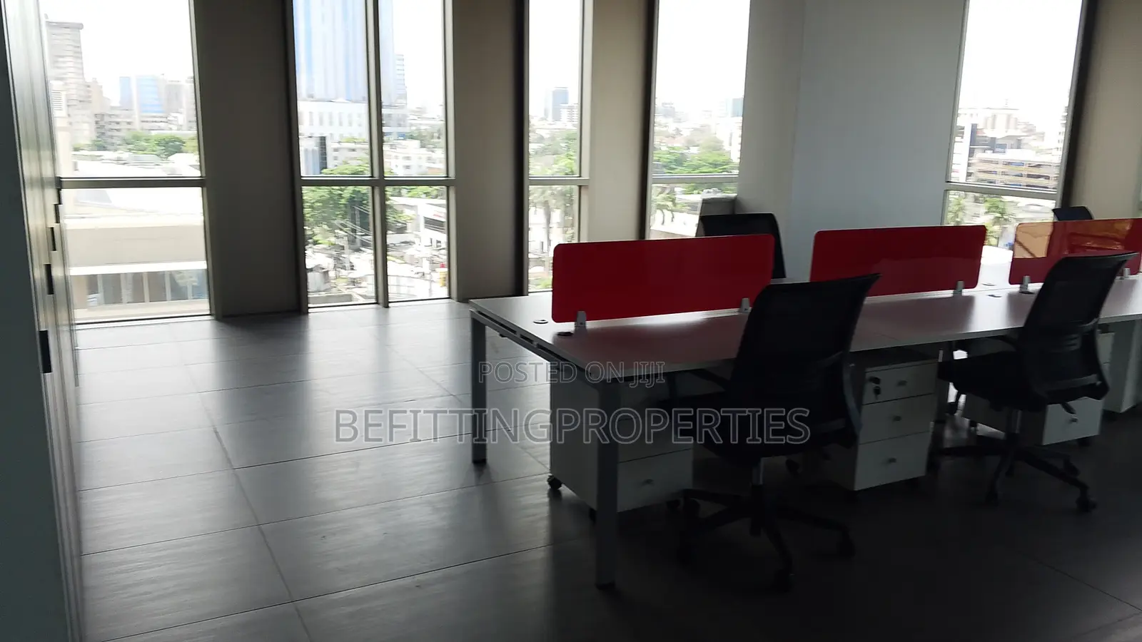650sqm Premium Office Space -- Fully Furnished Pay Move