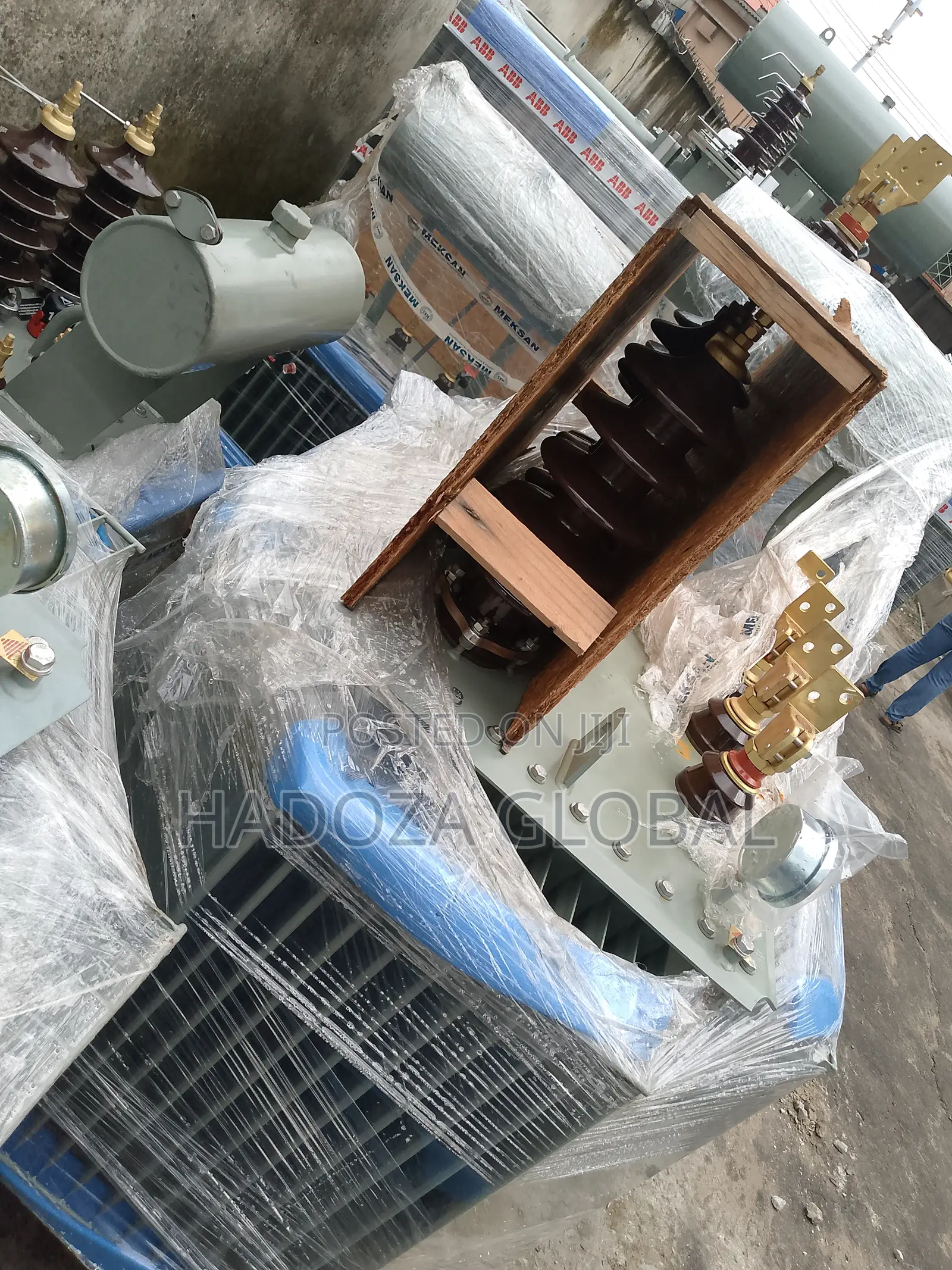 Grid Power Transformer - 200 Kva, 11kv Meksan Brand
