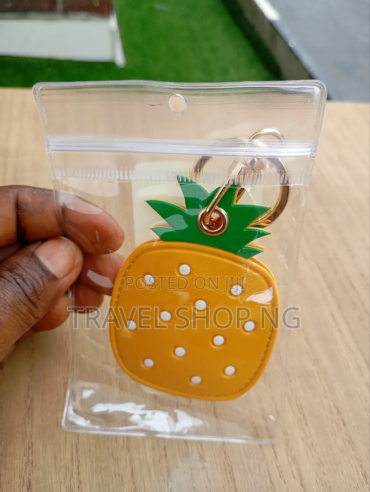 Airtag Holder Keychains | Track Locate Your Valuables, Car, Luggage