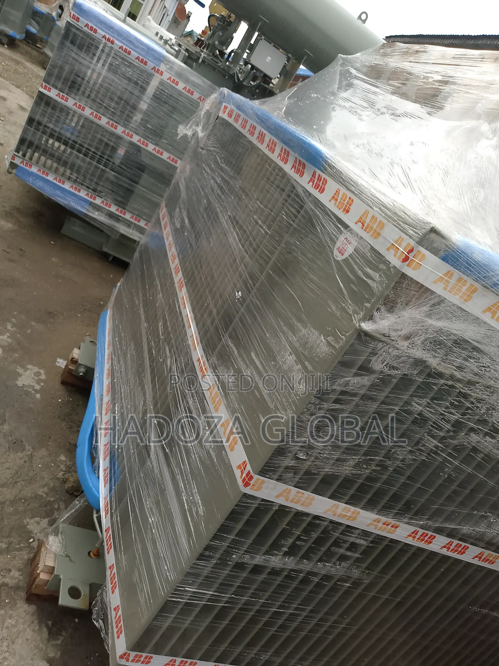 Lv Output Transformer - Meksan - 300kva, 33/415kv Capacity