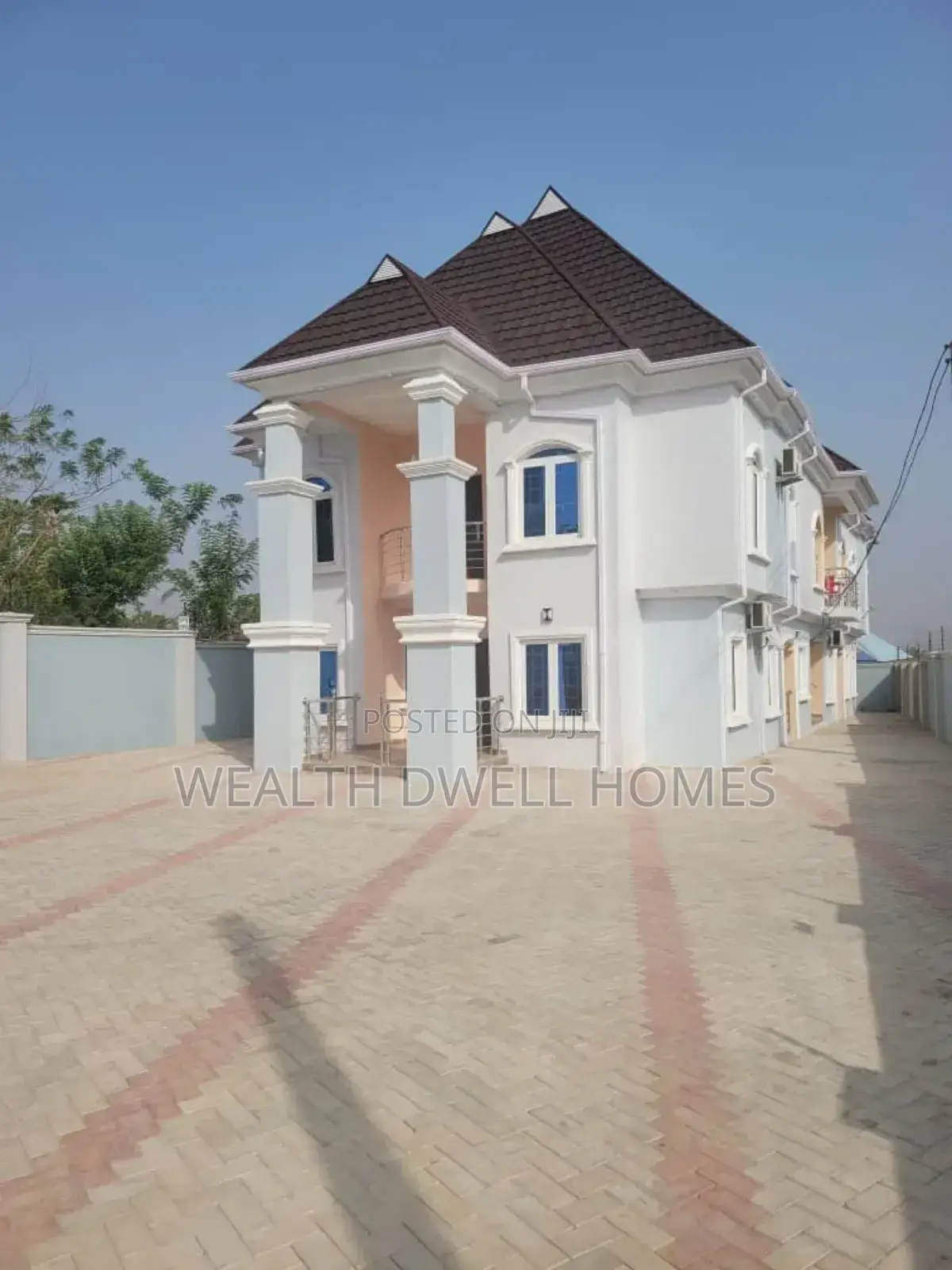 2bdrm Block of Flats in Ijapo Extension, Akure for sale