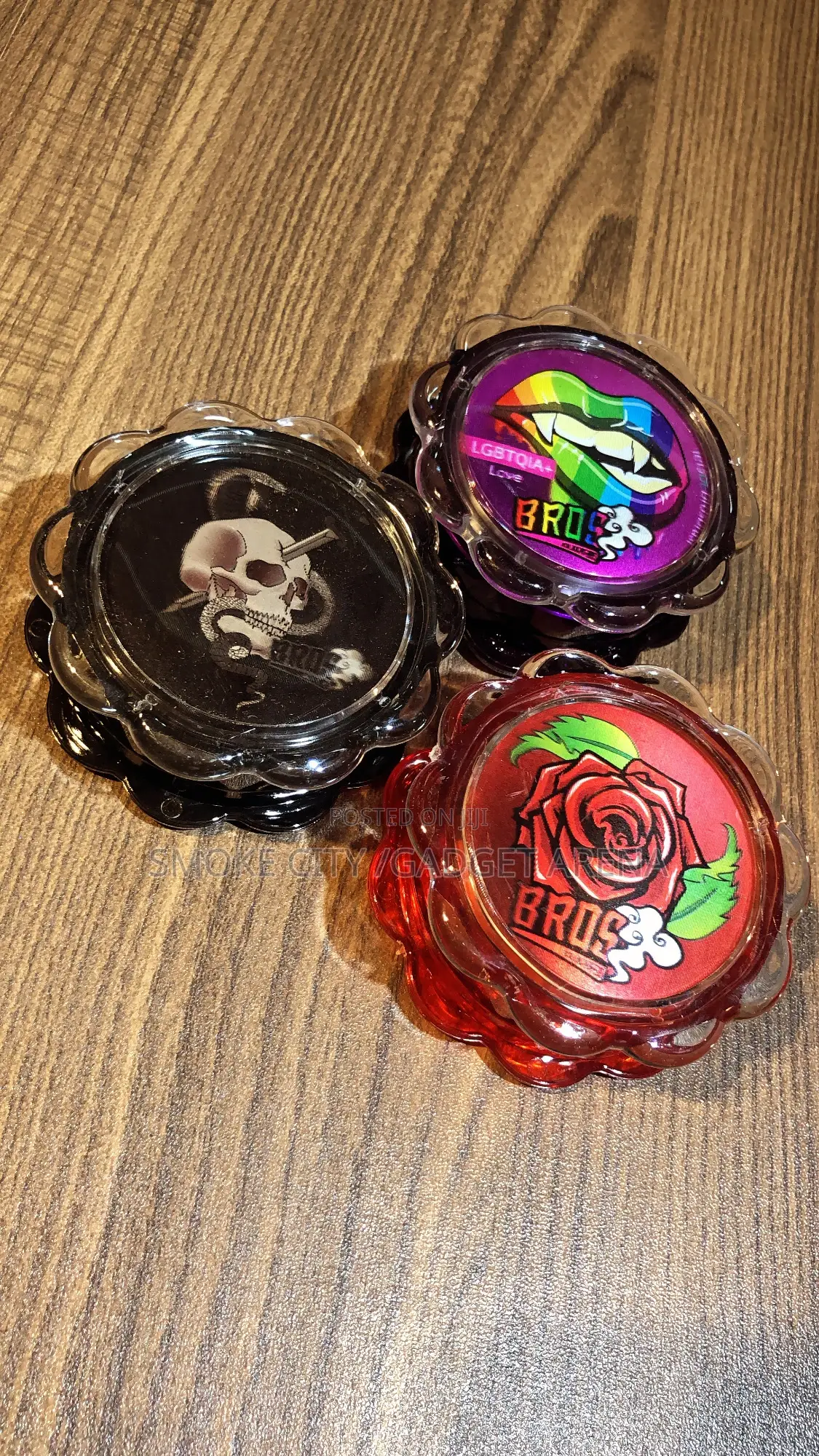 Grinders Available in Different Designs and Colors