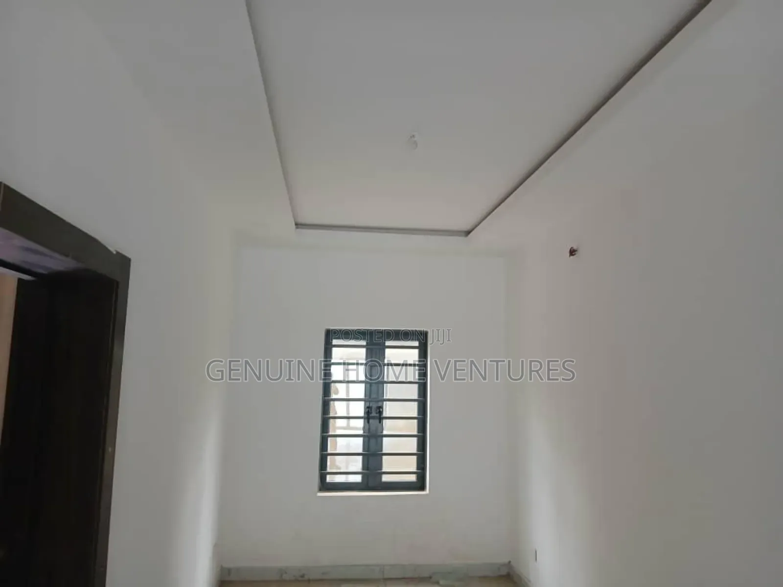 3bdrm Apartment in Gra Ikeja for sale