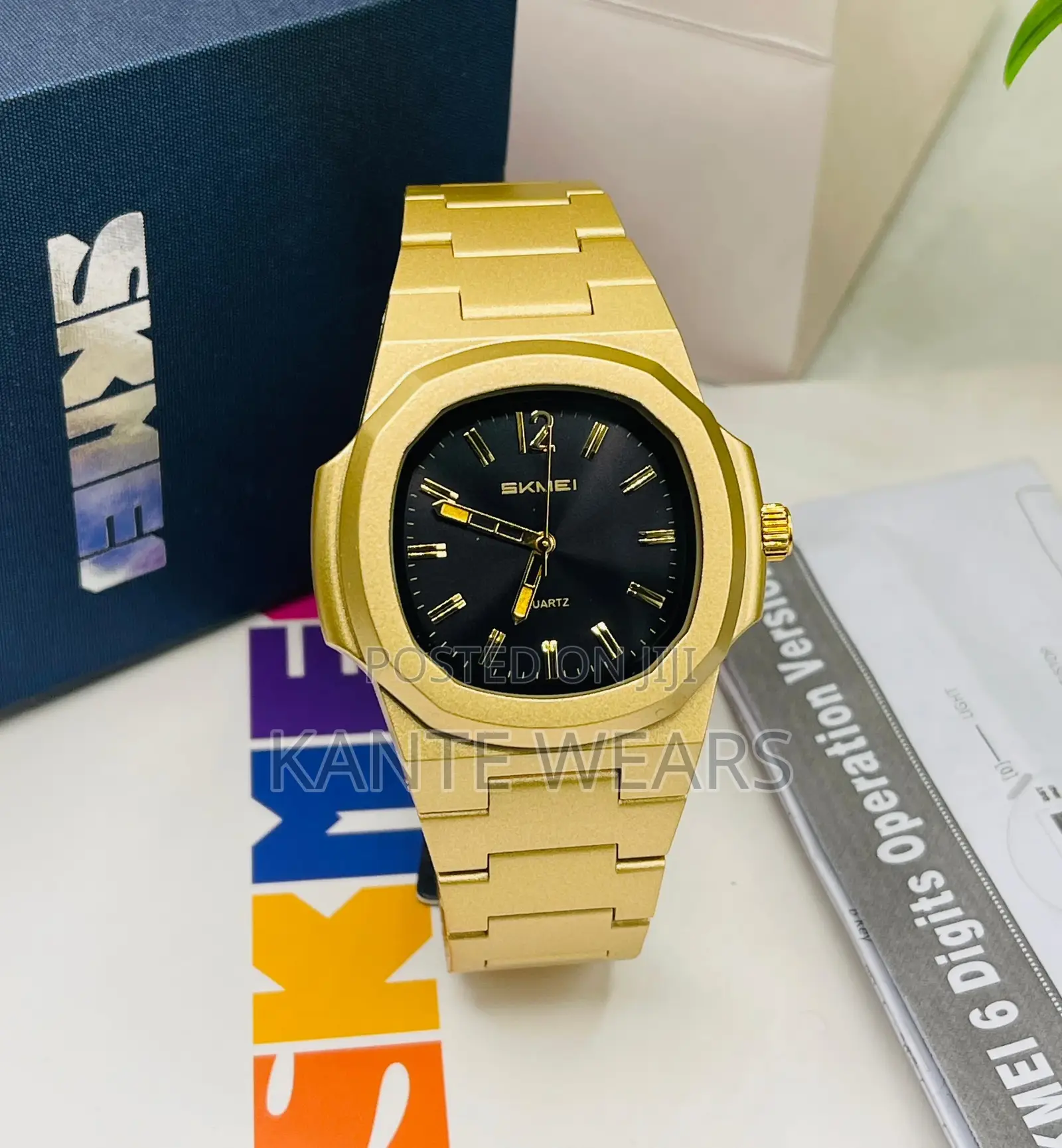 Waterproof Skmei Wristwatch