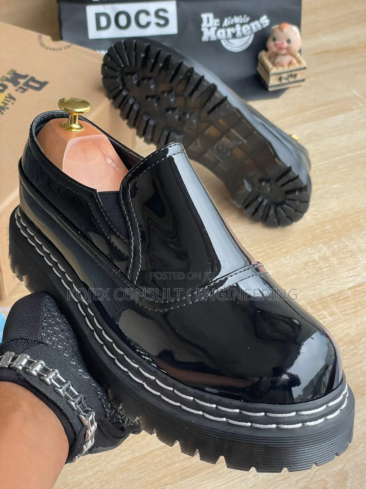New Inn Black 41 to 47 Brown 43 44 45 Transparent Sol