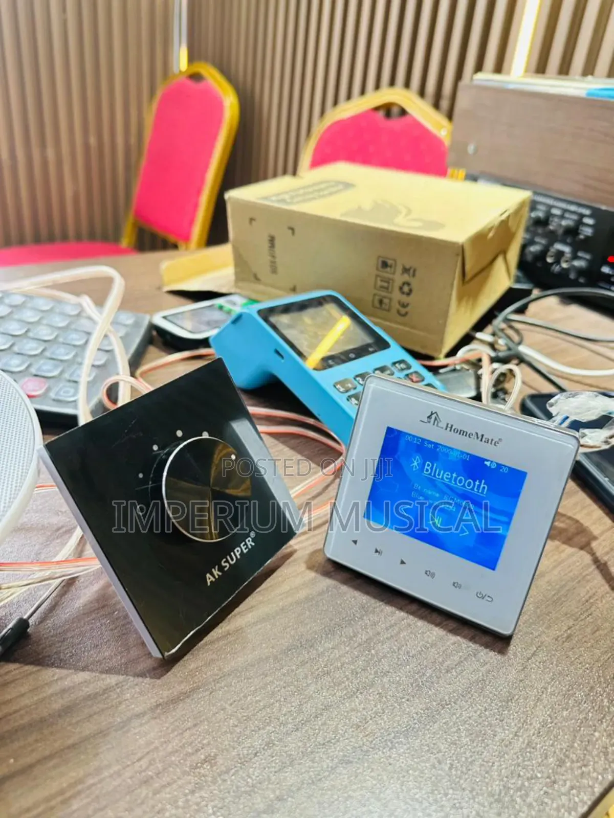 Volume Controller With Soft Touch Amplifier