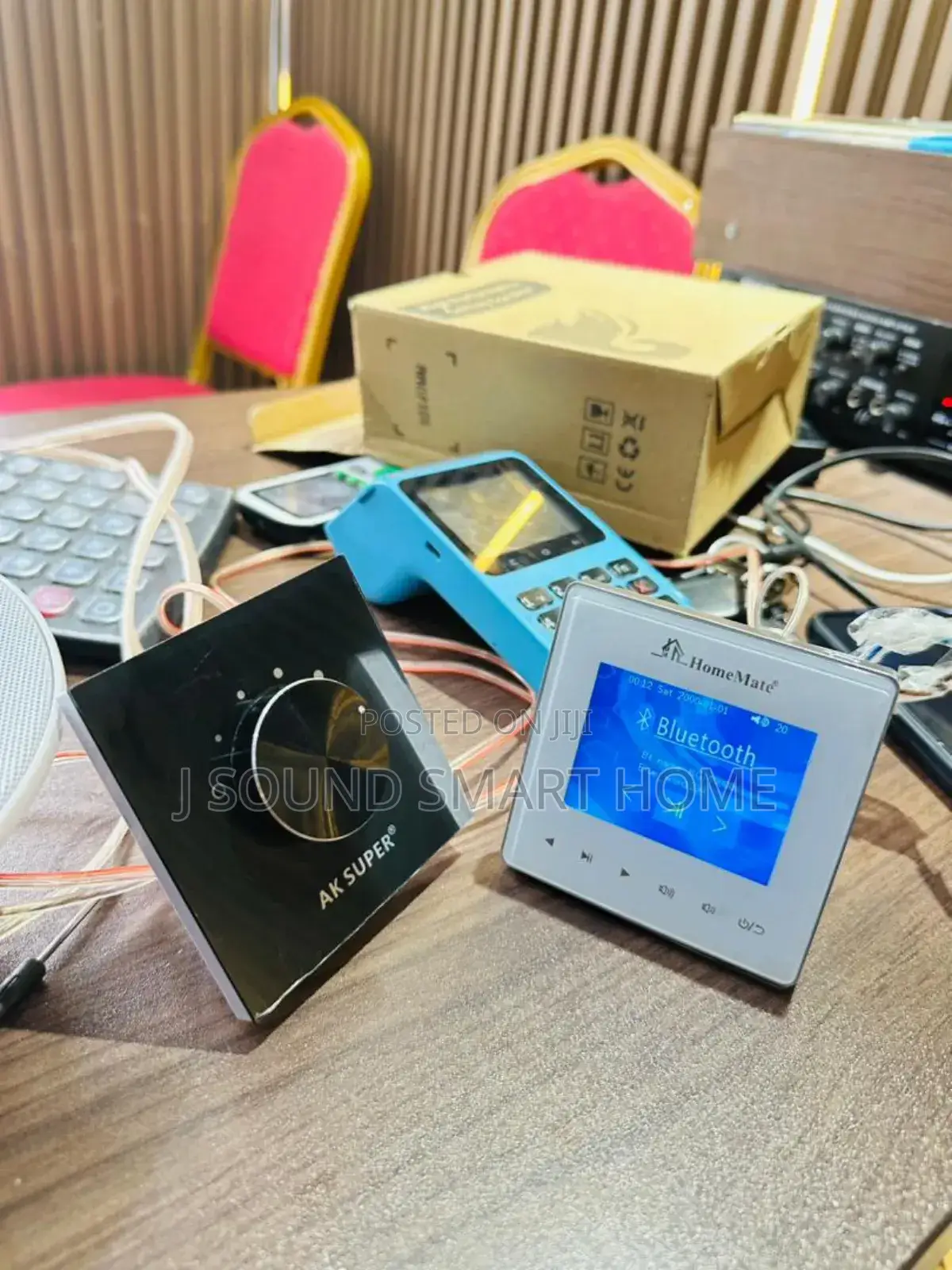 Volume Controller With Soft Touch Amplifier