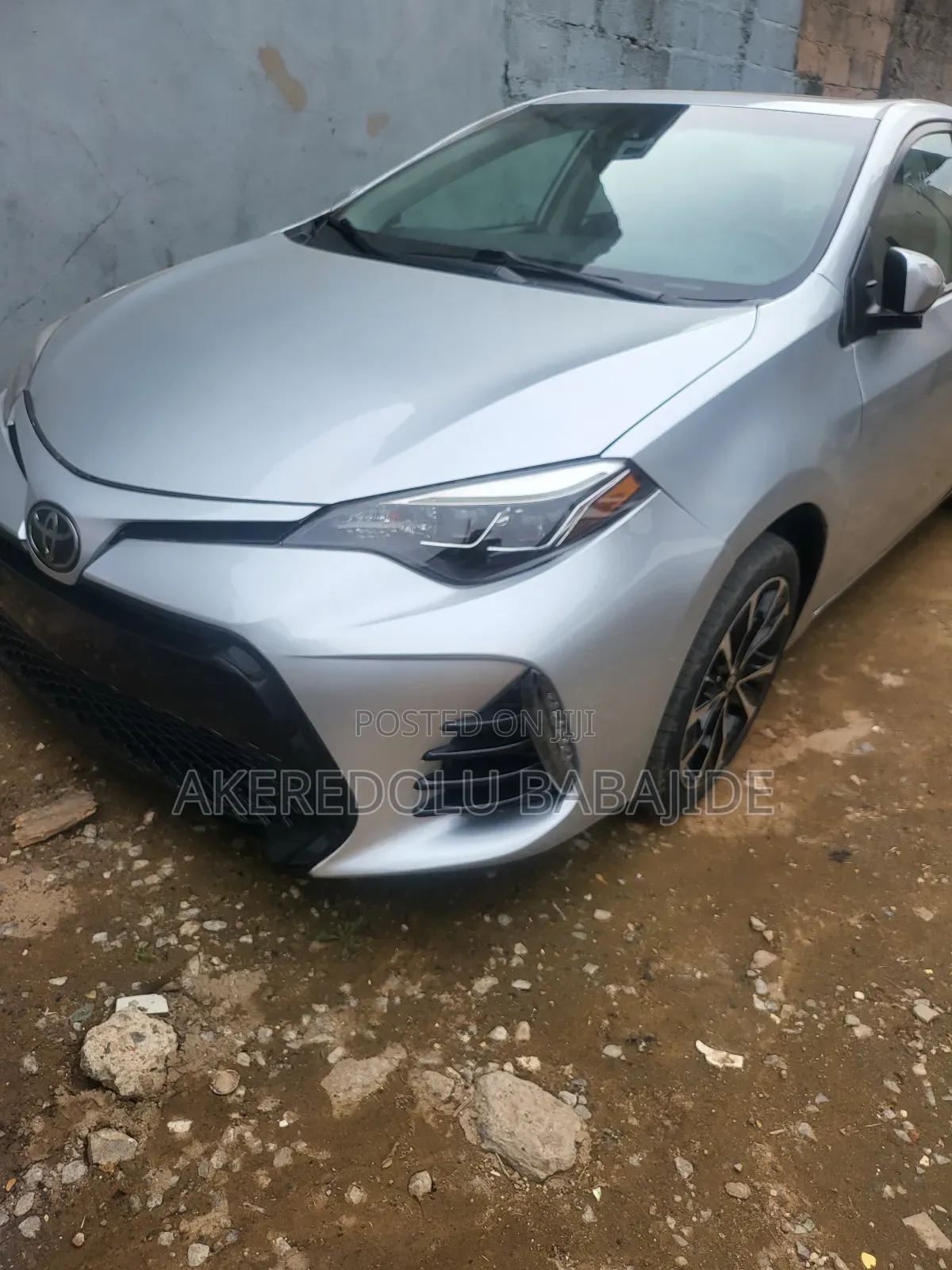 Toyota Corolla LE 4dr Sedan (1.8L 4cyl CVT) 2017 Silver