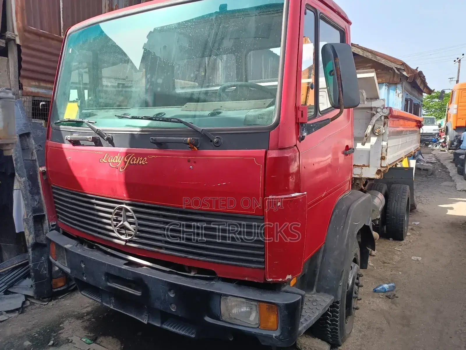 Mercedes Benz 1317 Tipper Truck Red 10tonnage 8bolt