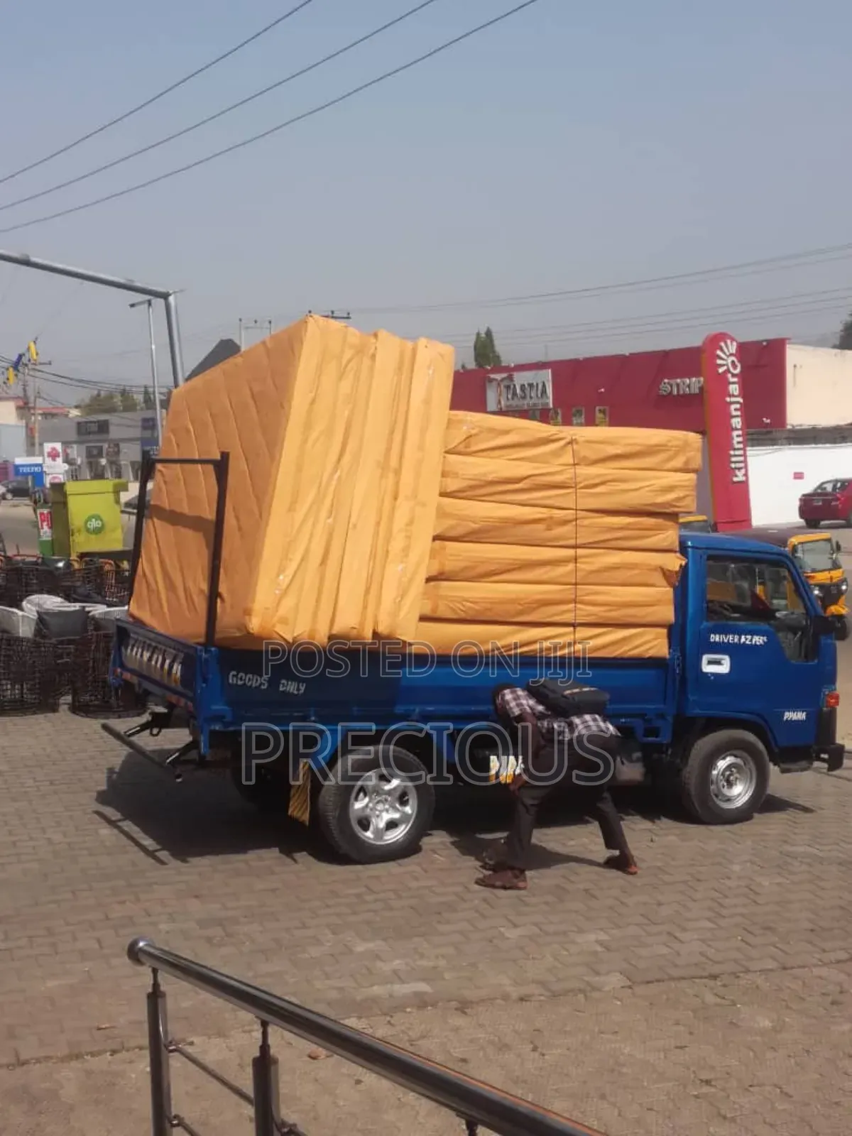 Foreign Spring Orthopedics Mattress Warehouse. 10years Warranty.