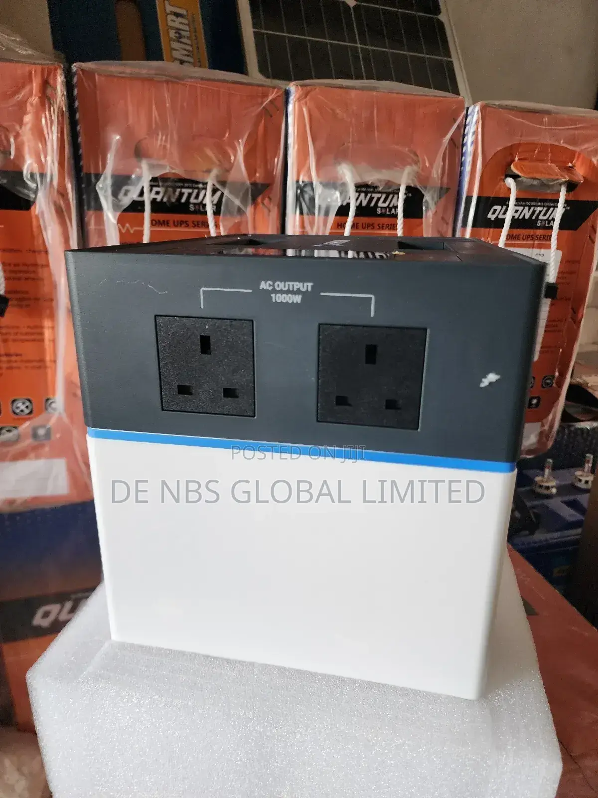 2kwh Hithuim Solar Generator With Inbuilt Lithium Battery