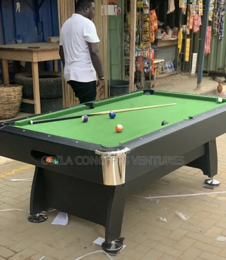 Standard Pool Table