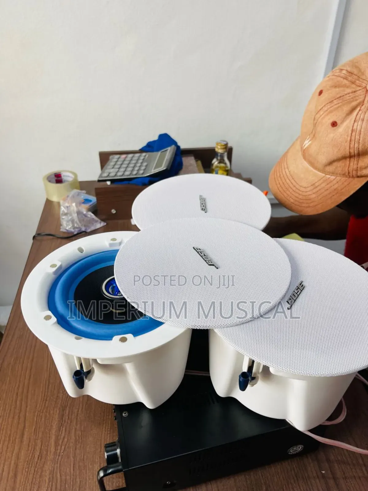 Bose Ceiling Speaker With Beatzo Powered Amplifier