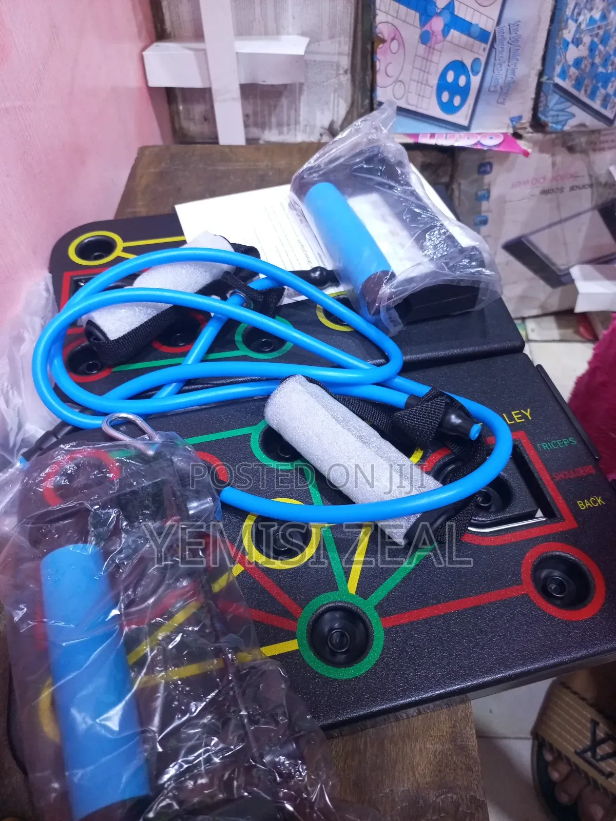 Fordable Push Up Rack Board With Resistance Rope