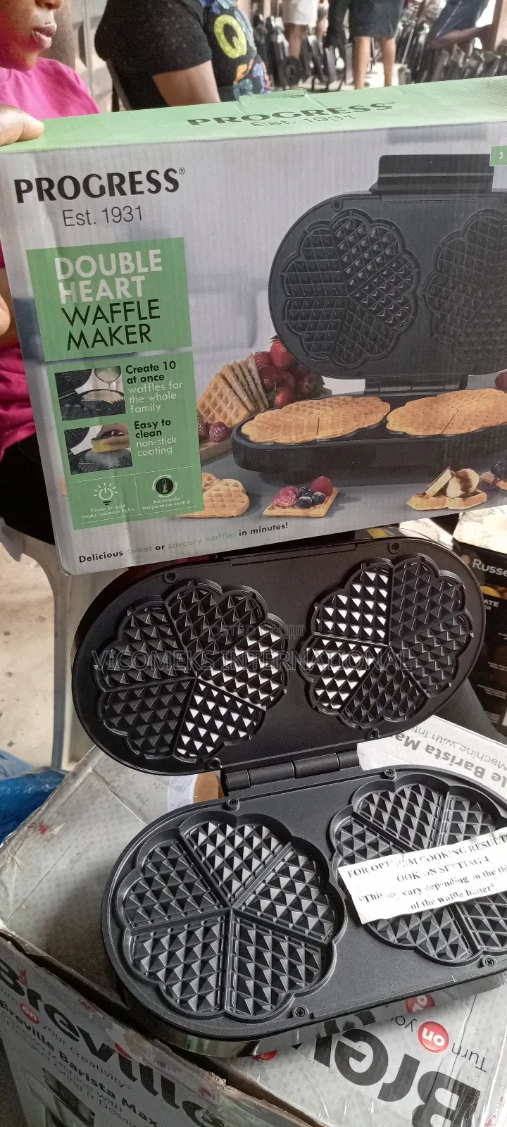 Slow Juicerheart-Shaped Brilliant Waffle Maker - 1200w