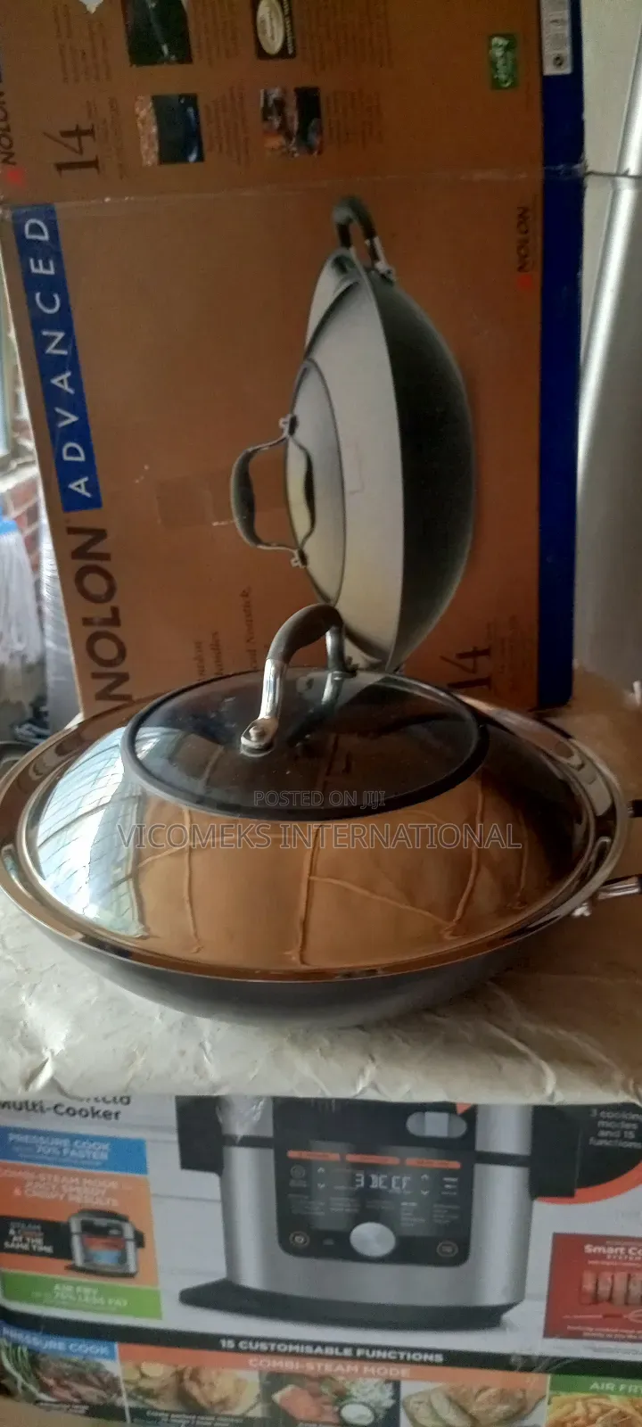 Hard Anodized Nonstick Stir Fry Wok Pan With Lid, 14 Inch,