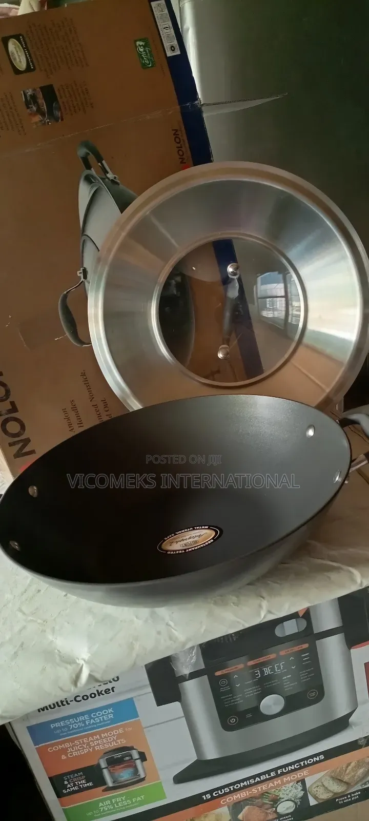 Hard Anodized Nonstick Stir Fry Wok Pan With Lid, 14 Inch,