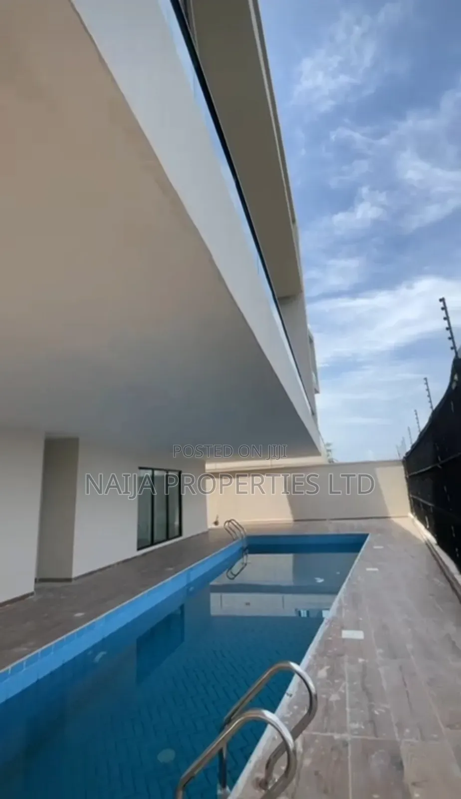 6bdrm Villa in Banana Island, Ikoyi for sale