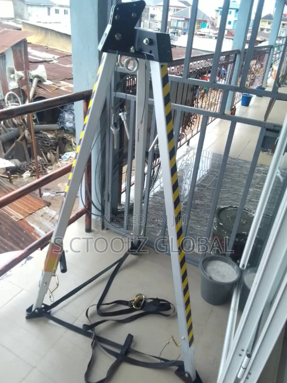 Tripod Stand