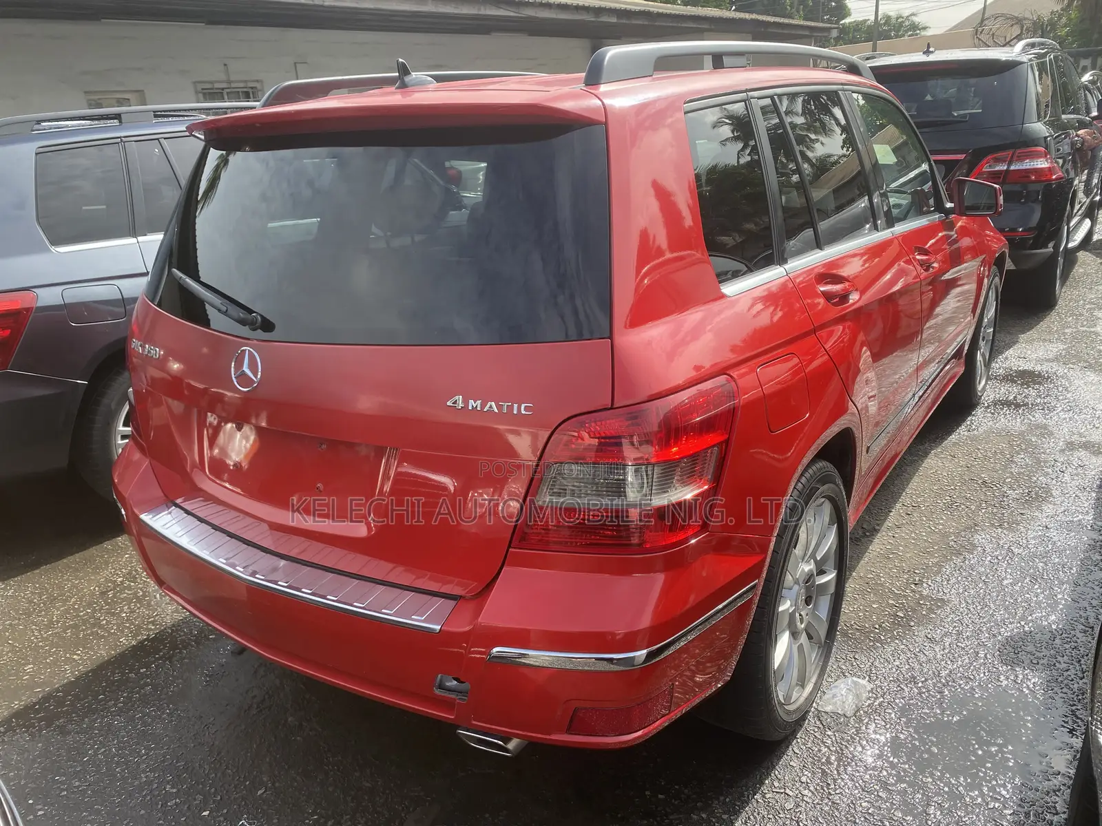 Mercedes-Benz GLK-Class 350 4MATIC 2011 Red