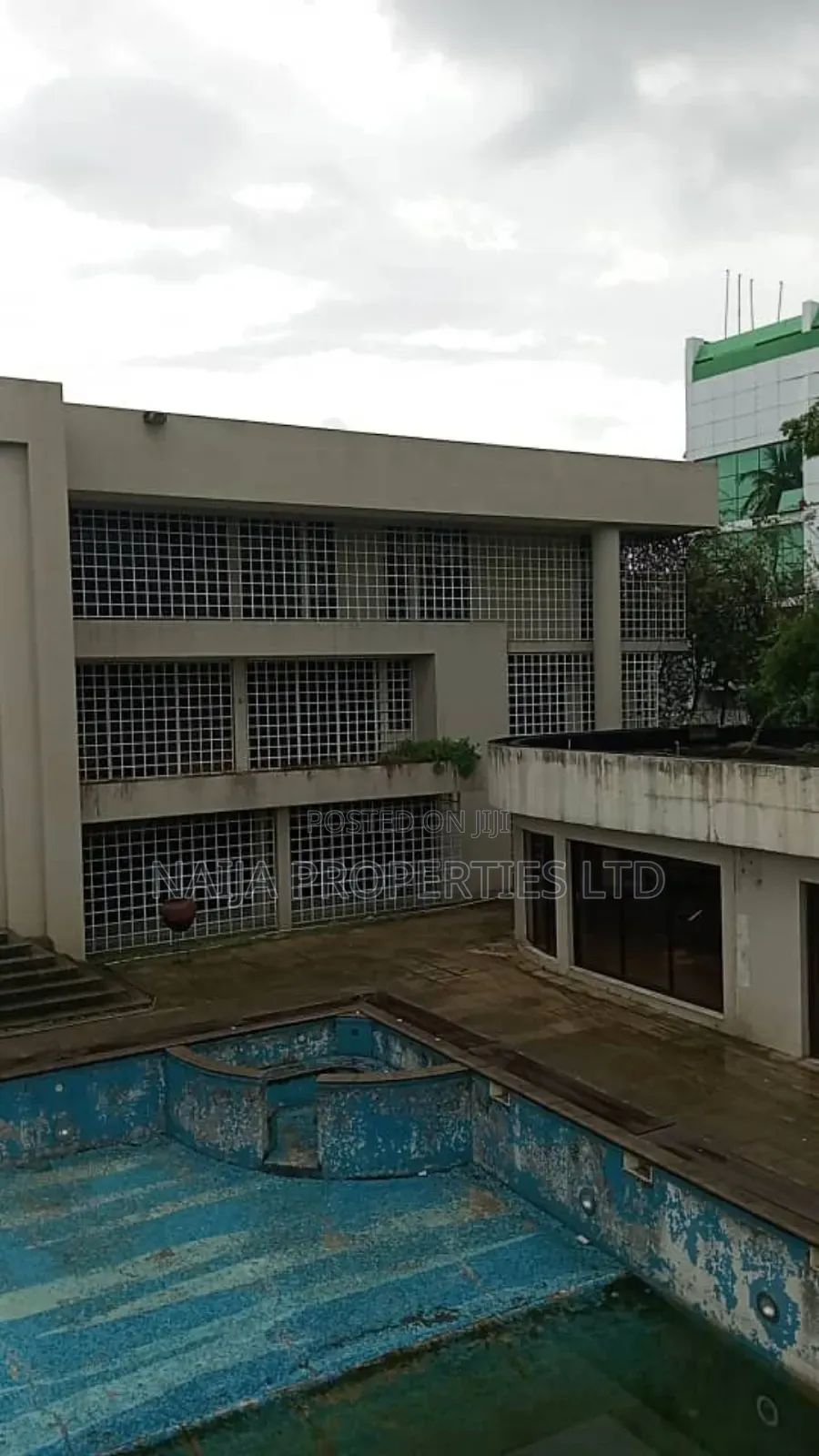 Office Building at Ahmadu Bello Way, Victoria Island
