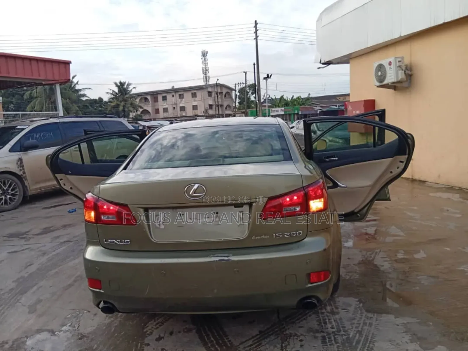 Lexus IS 2008 Green