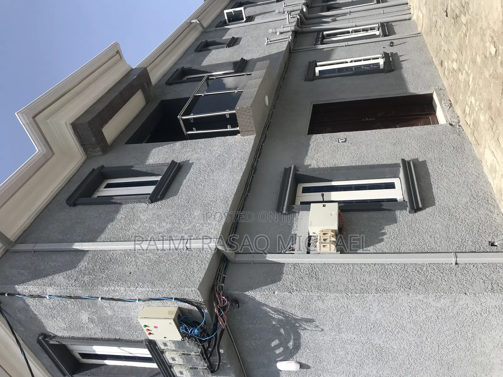 Furnished 4bdrm Duplex in Golf Estate, Lakowe for rent