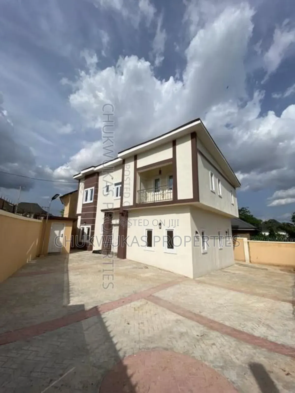 4bdrm Duplex in Golf Estate Enugu for sale