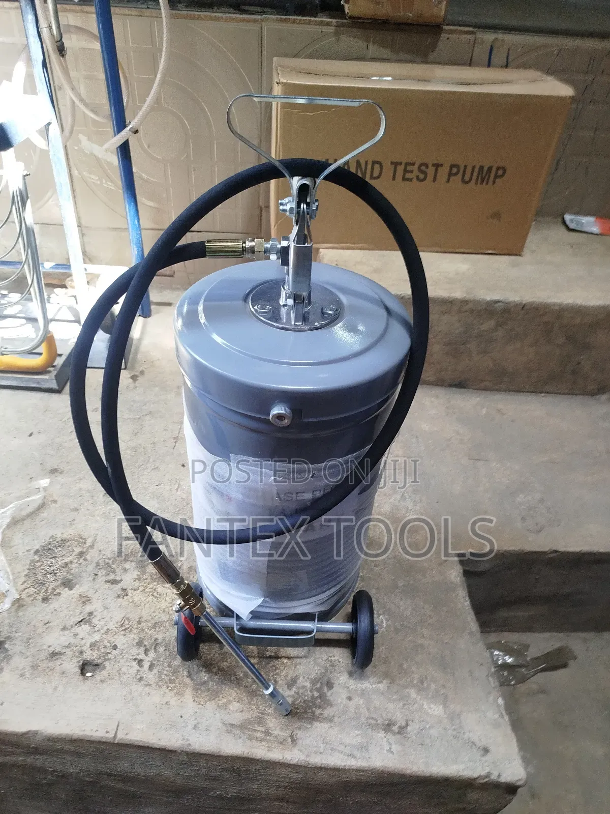 Grease Bucket 16 Liters.
