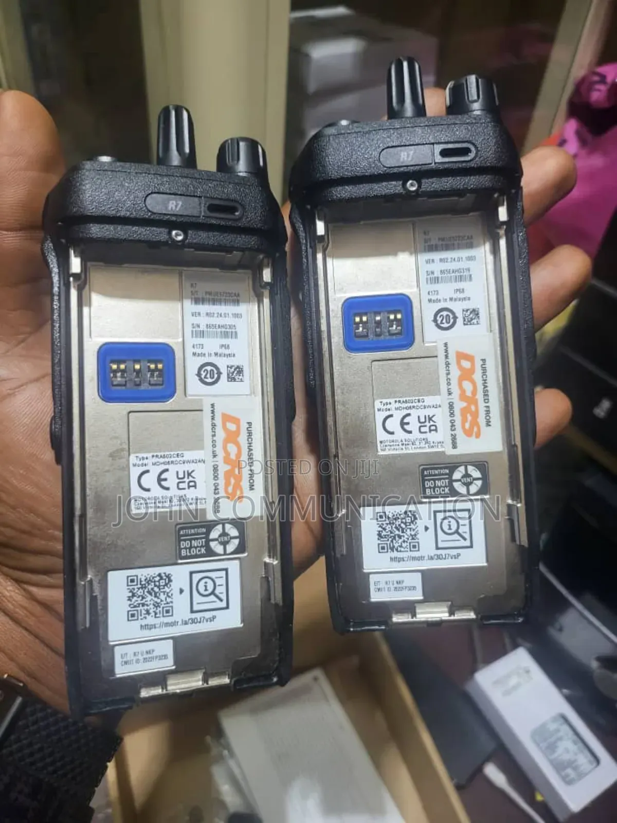 Motorola R7 Uhf Digital Walkie Talkie Radio