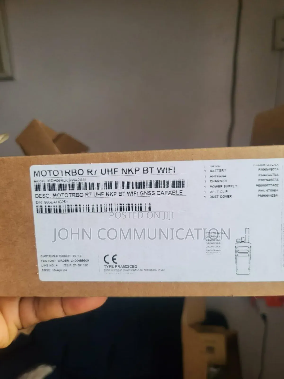 Motorola R7 Uhf Digital Walkie Talkie Radio