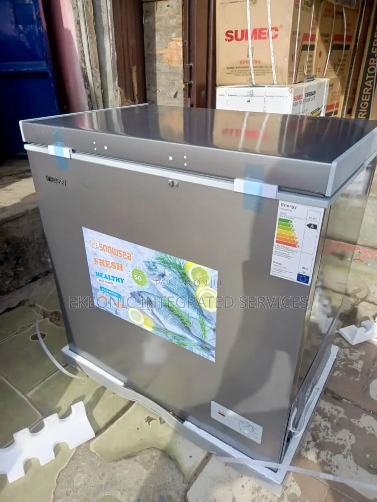 Refrigerator