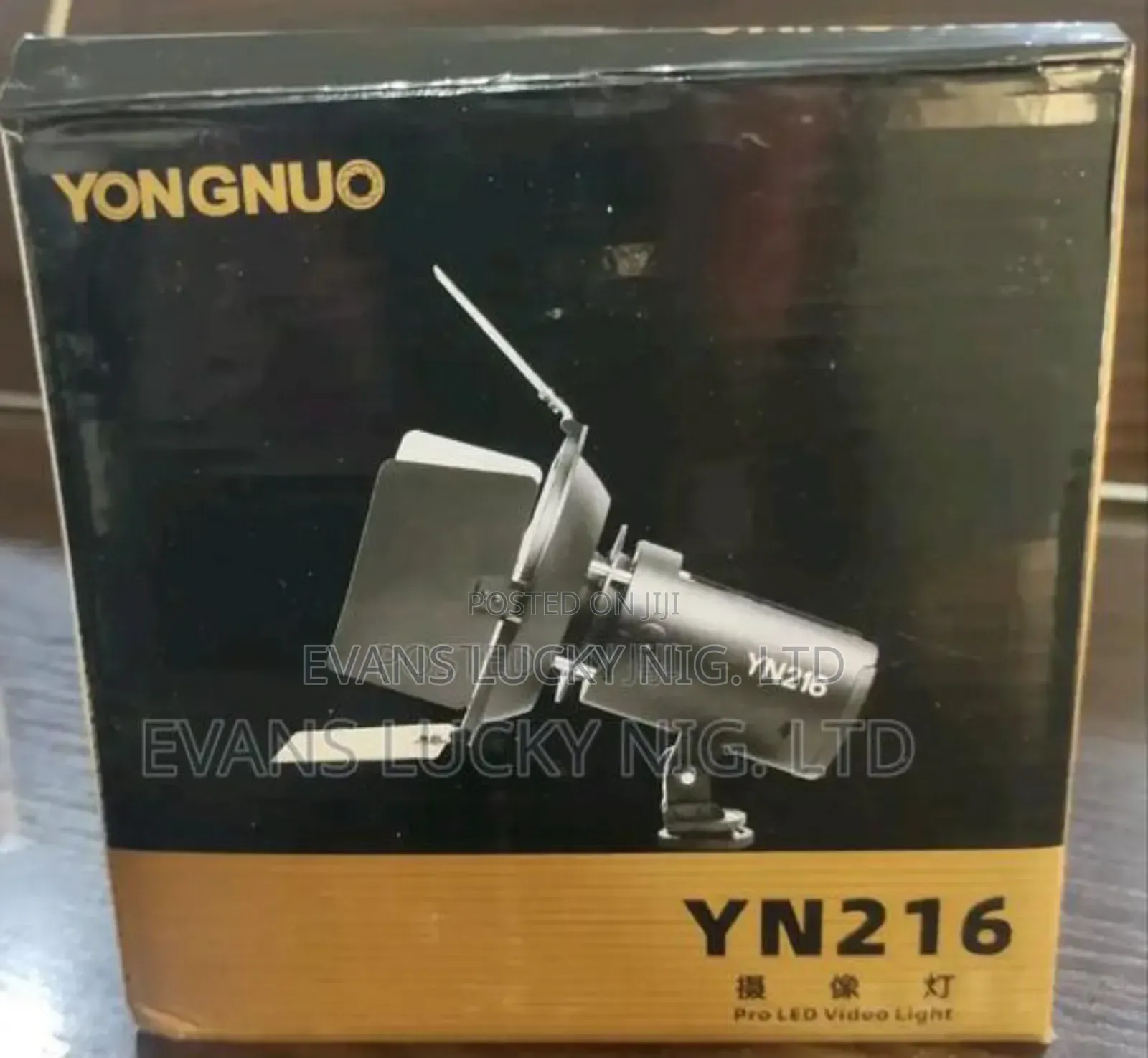 Yn216 (Yongnuo) Light Kit