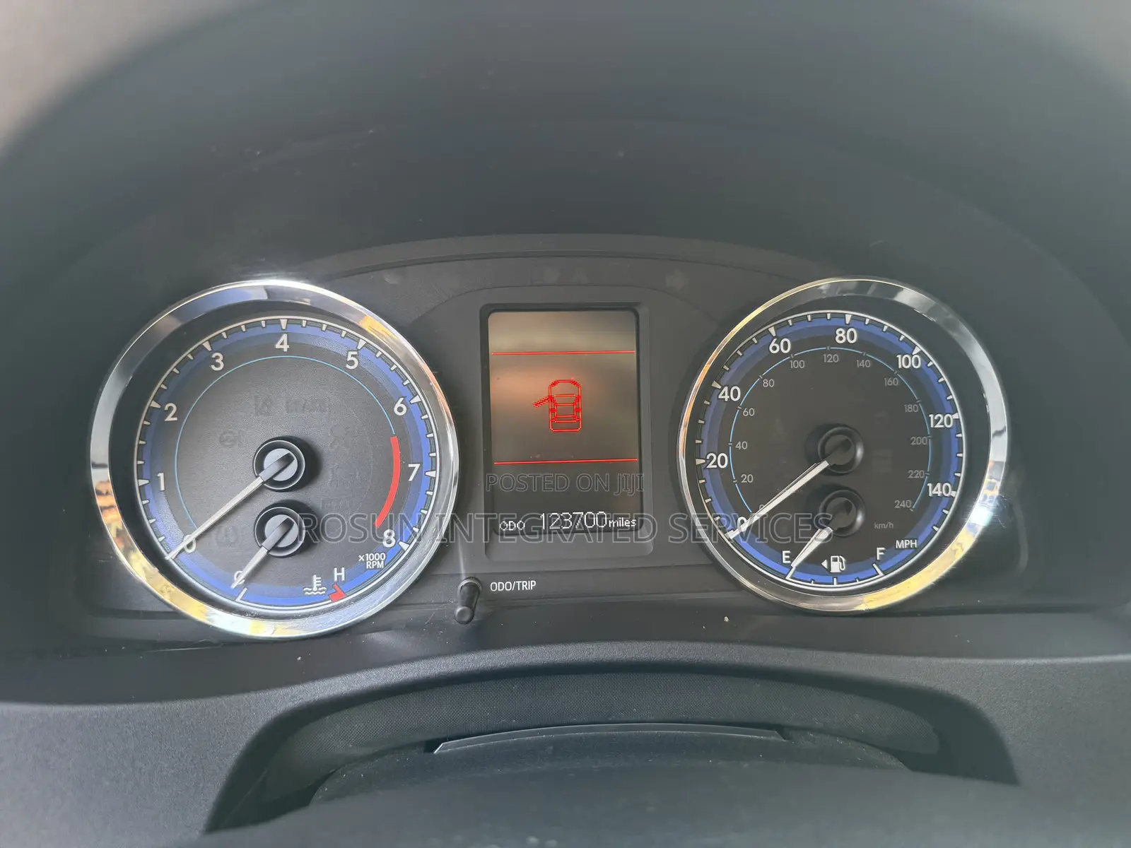 Toyota Corolla LE ECO 4dr Sedan (1.8L 4cyl CVT) 2017 Gray