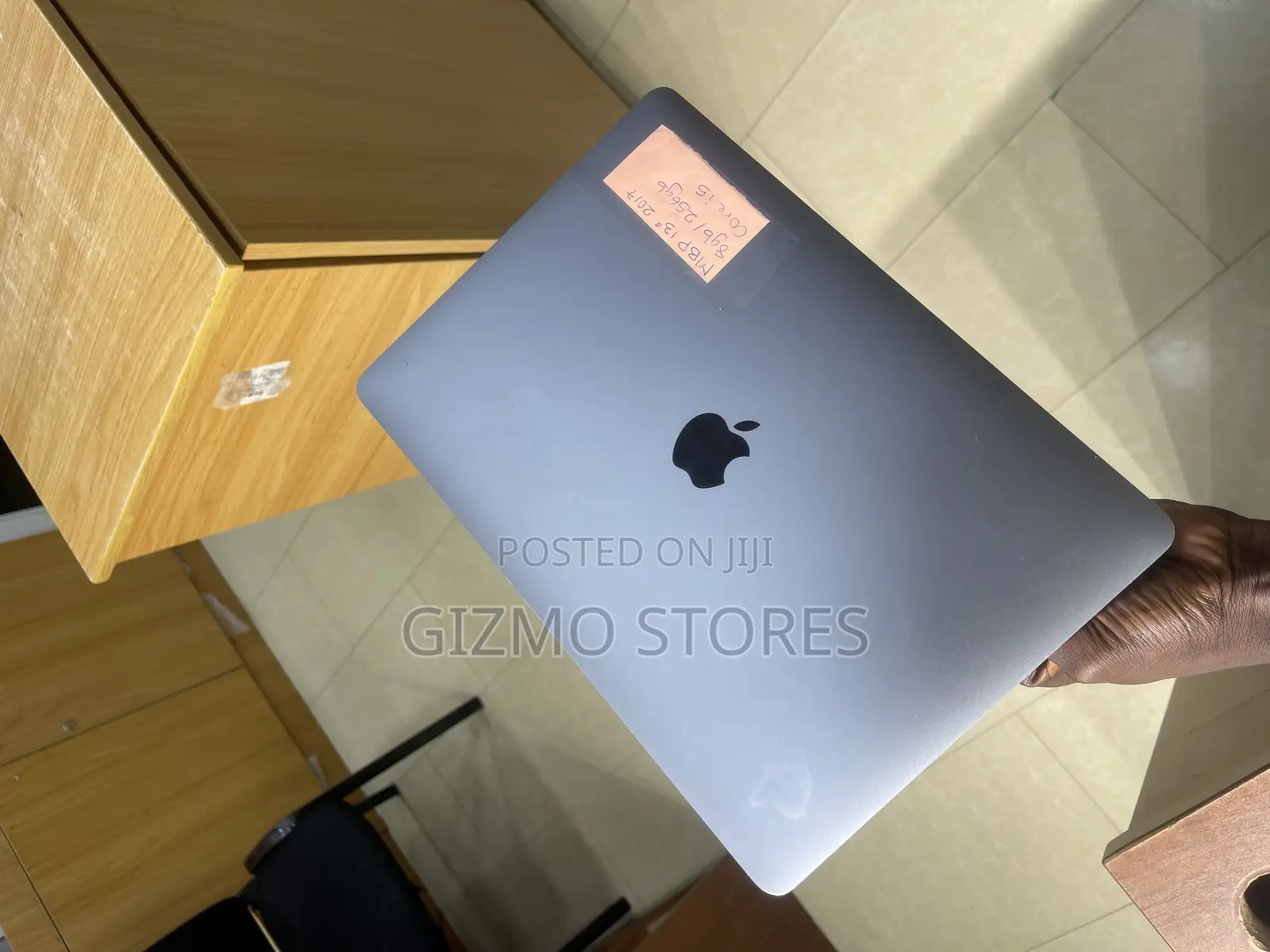 Laptop Apple MacBook Pro 2017 8GB Intel Core I5 SSD 256GB