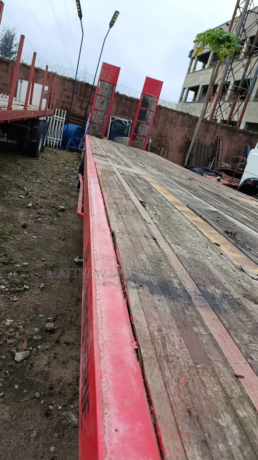 Clean Foreign Used Newly Arrived Lowbed Truck