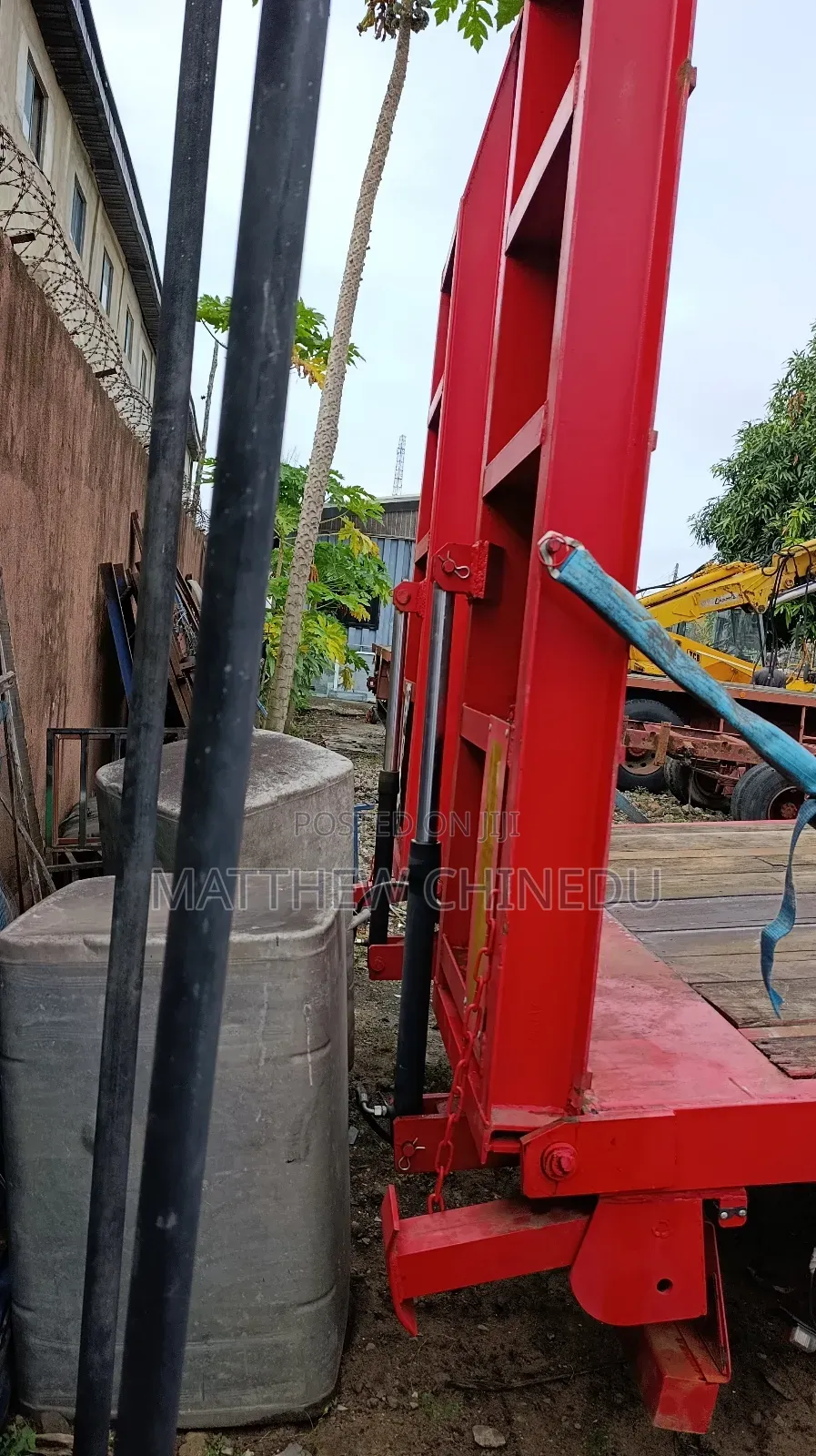 Clean Foreign Used Newly Arrived Lowbed Truck