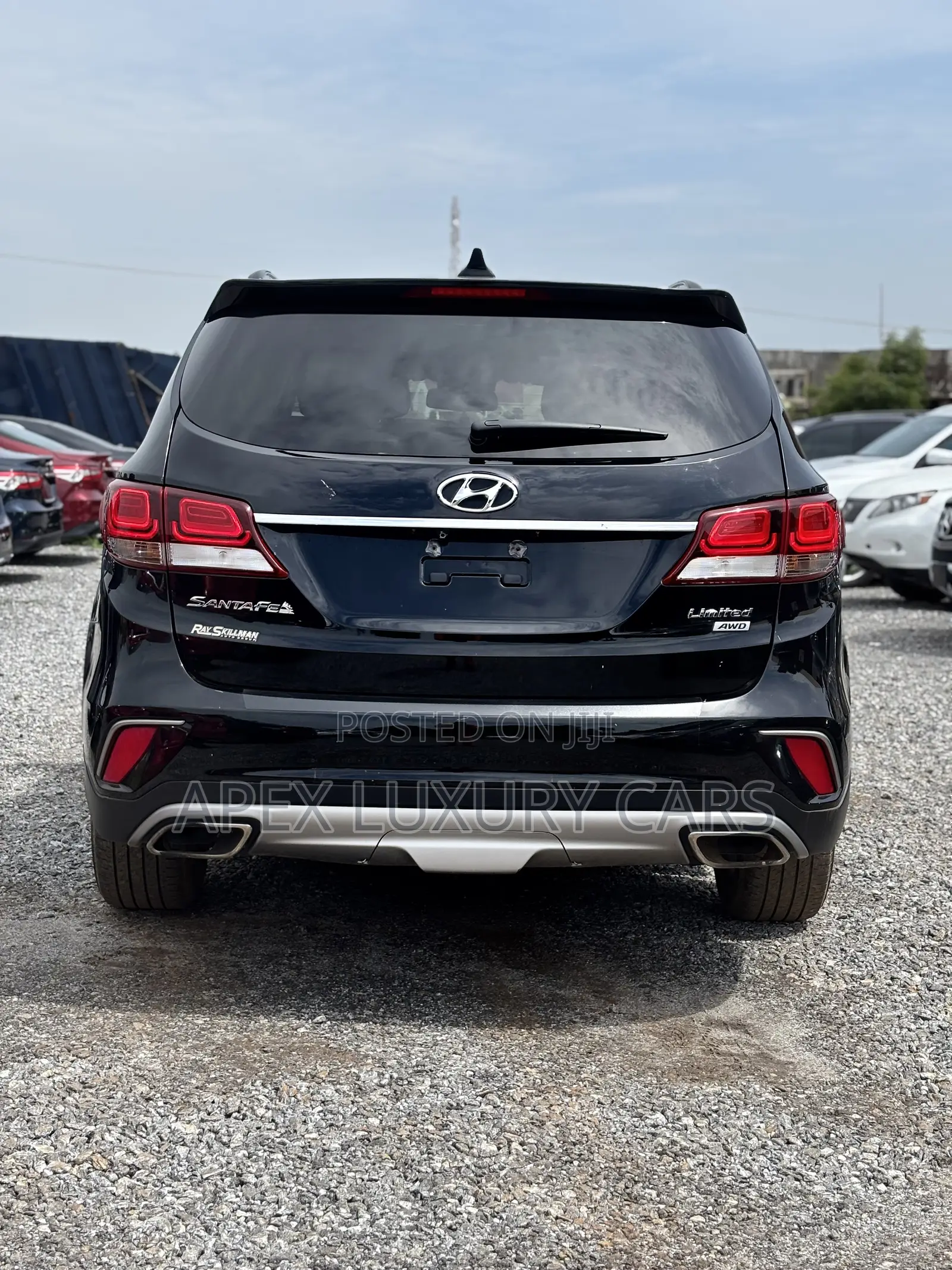 Hyundai Santa Fe 2016 Black