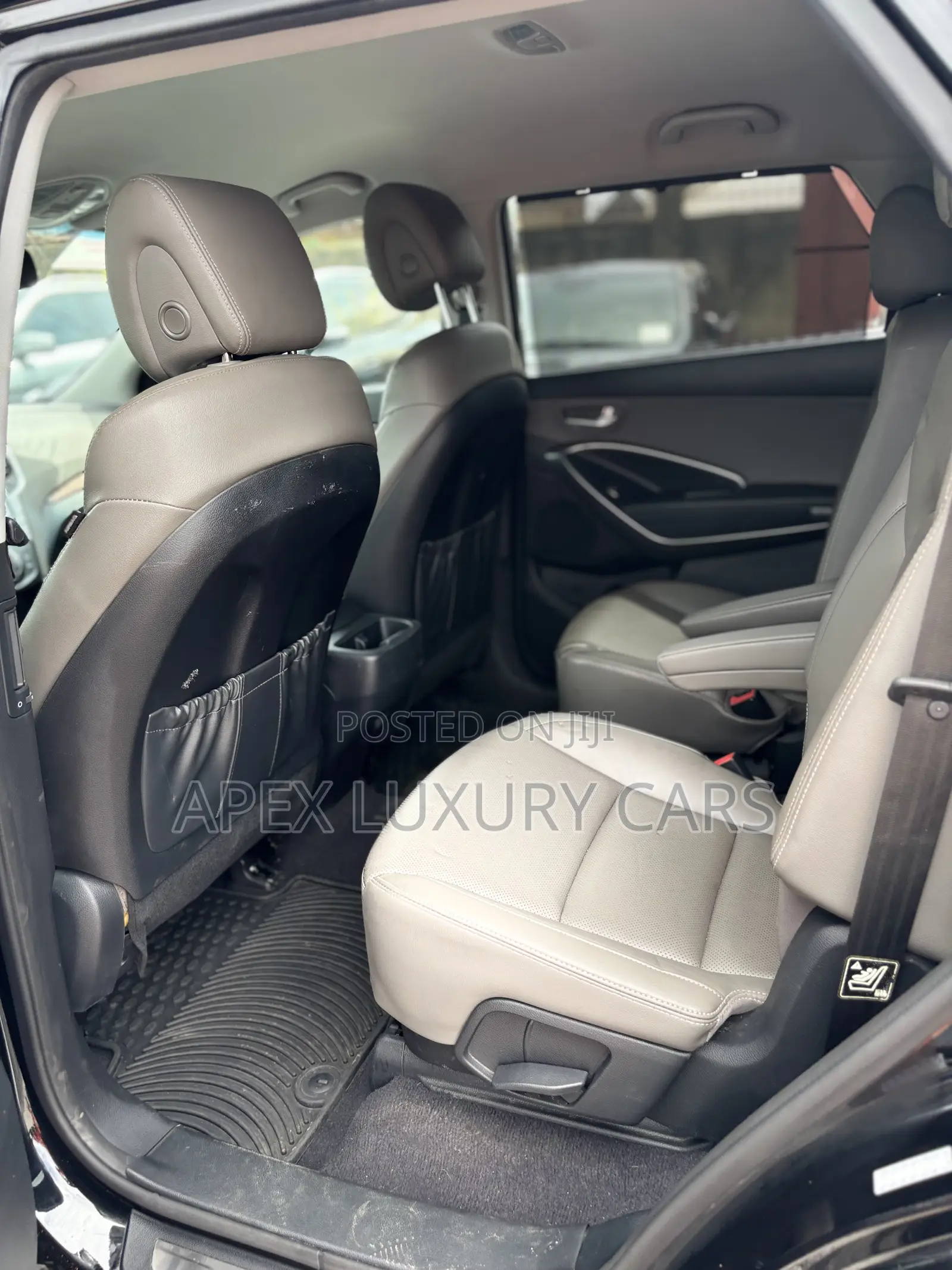 Hyundai Santa Fe 2016 Black