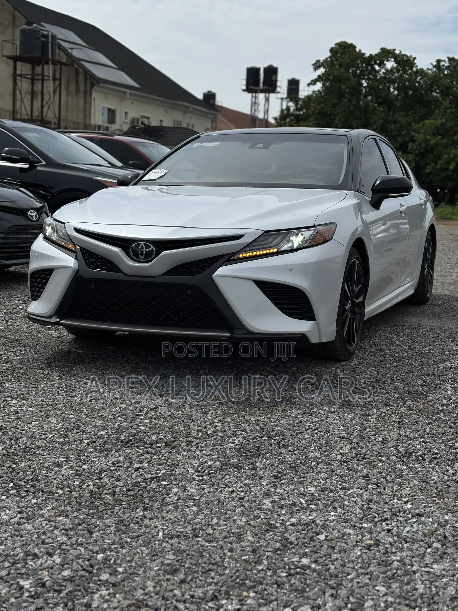 Toyota Camry 2018 White