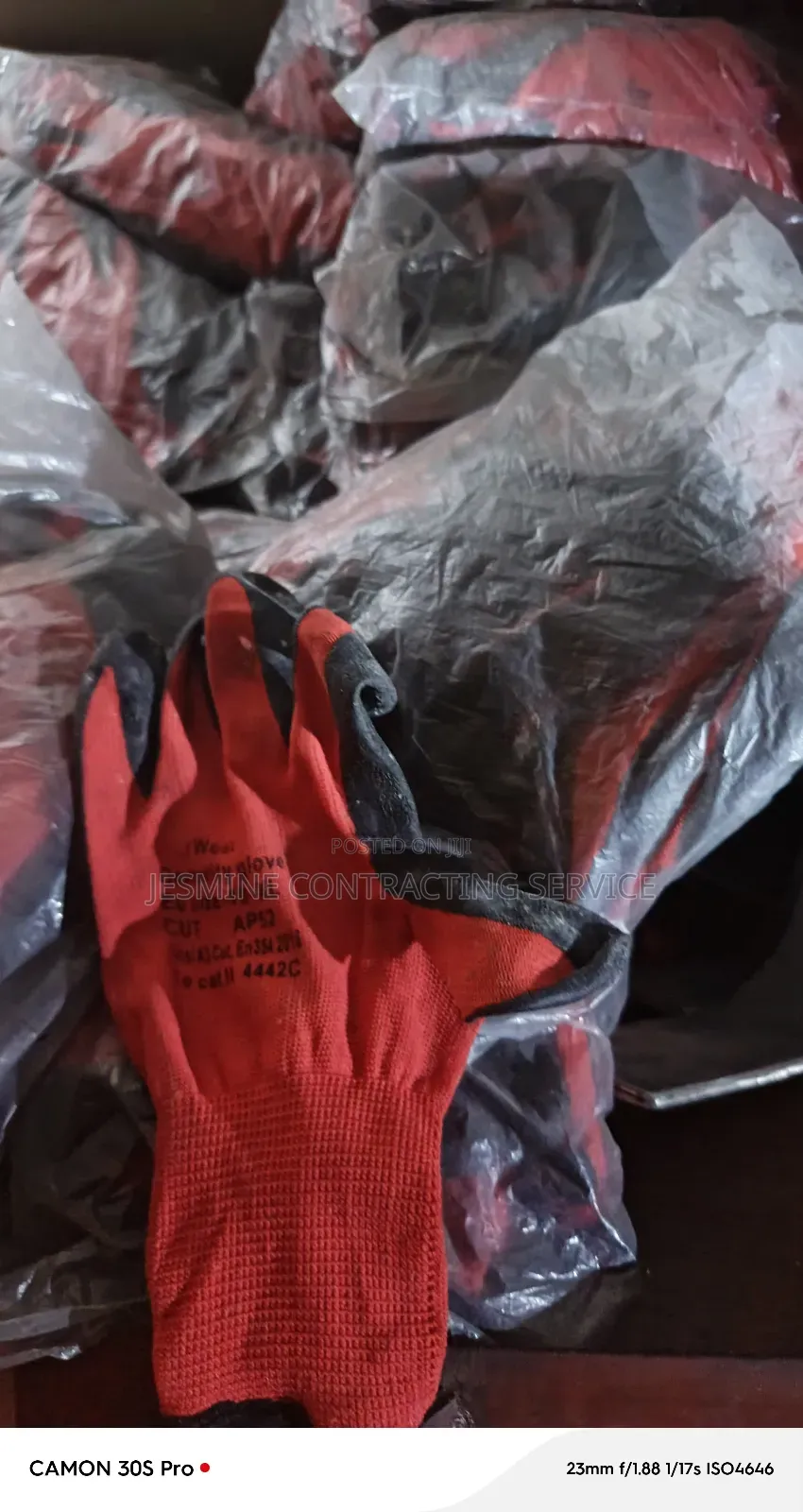 Dexterity Glove Port West