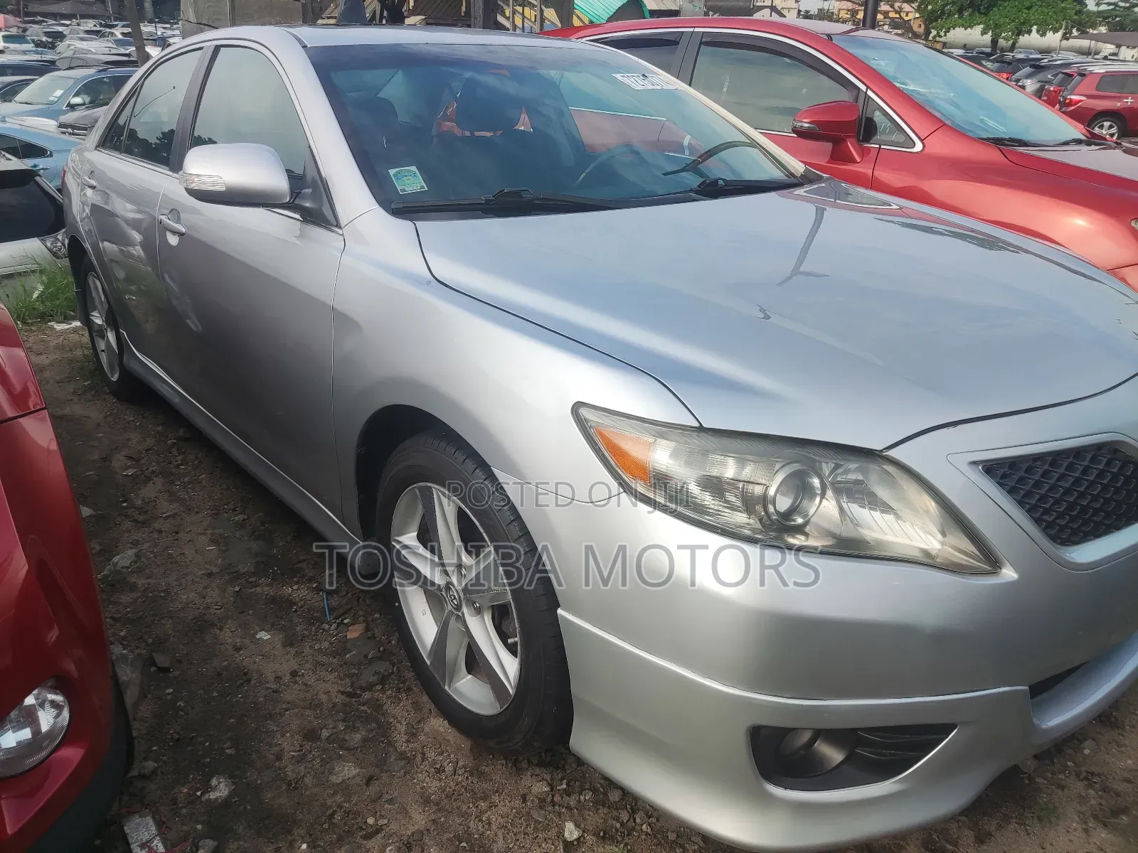 Toyota Camry SE V6 4dr Sedan (3.5L 6cyl 6A) 2011 Silver