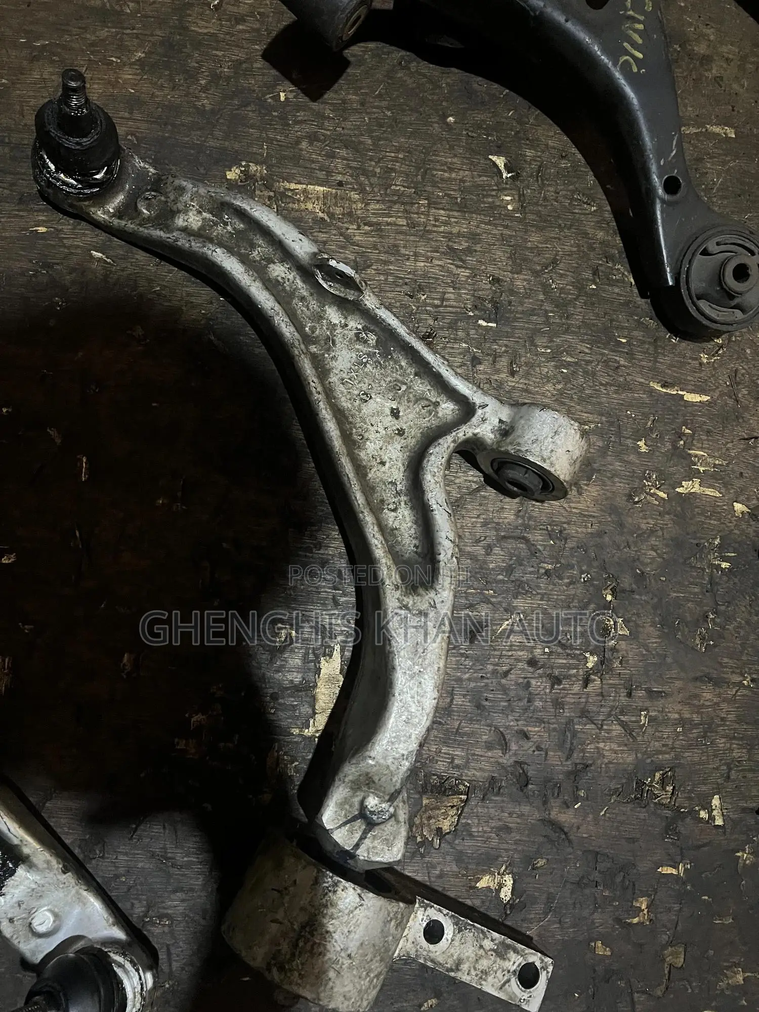 Front Lower Arm 2008-2014 Honda Pilot