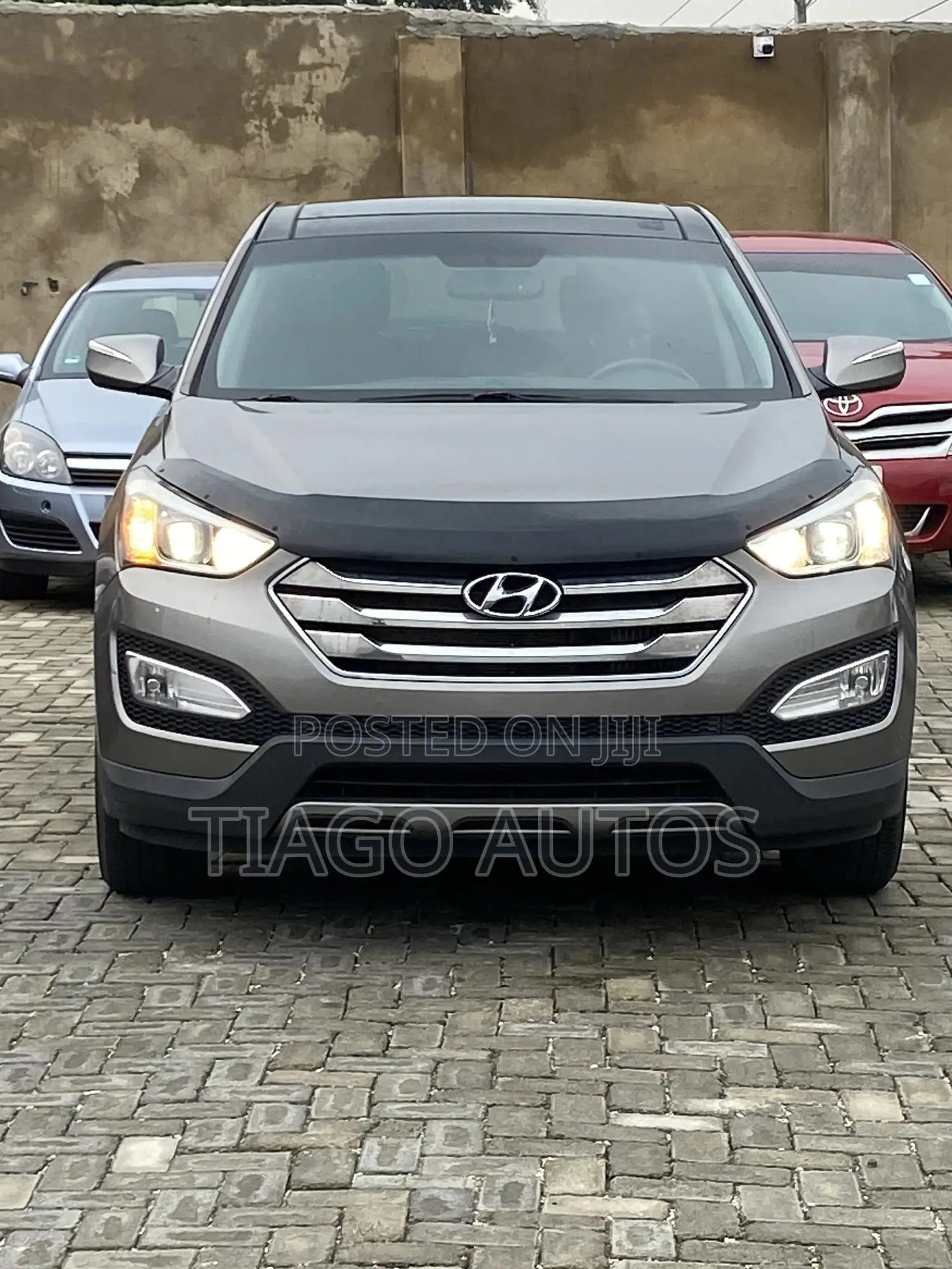 Hyundai Santa Fe Limited 4dr SUV AWD (3.3L 6cyl 6A) 2014 Gray