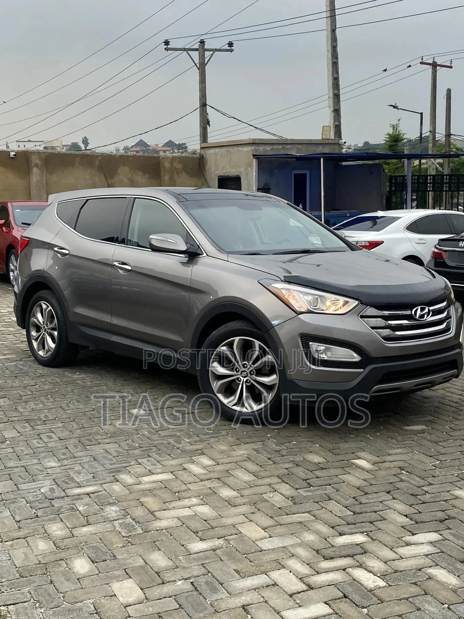 Hyundai Santa Fe Limited 4dr SUV AWD (3.3L 6cyl 6A) 2014 Gray